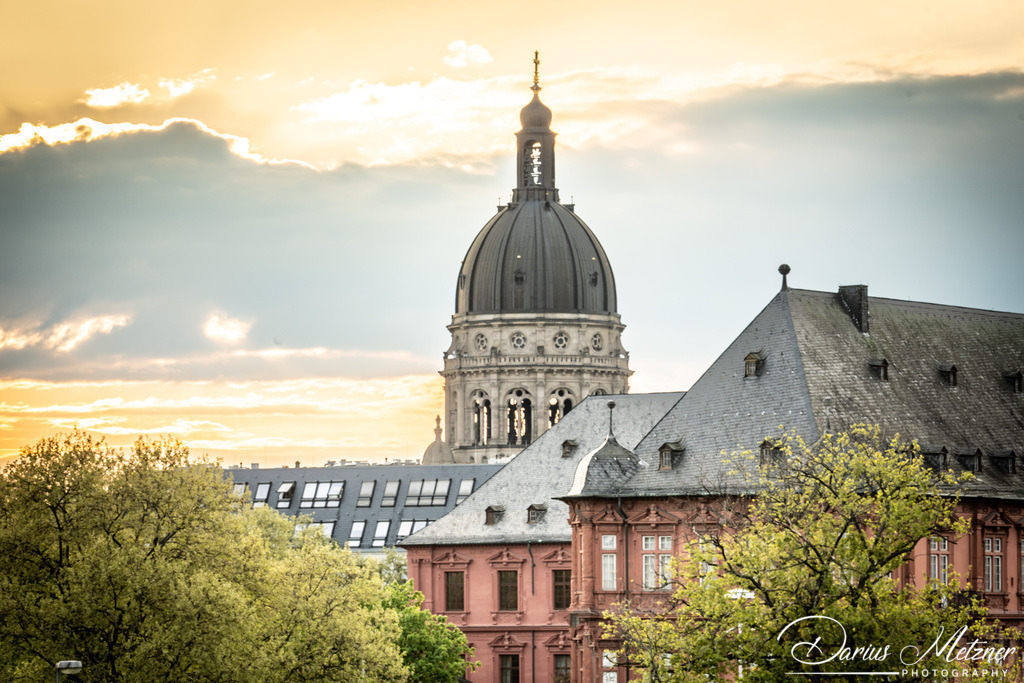 Die Christuskirche in Mainz | Die Evangelische Christuskirche an der Kaiserstrasse in Mainz
