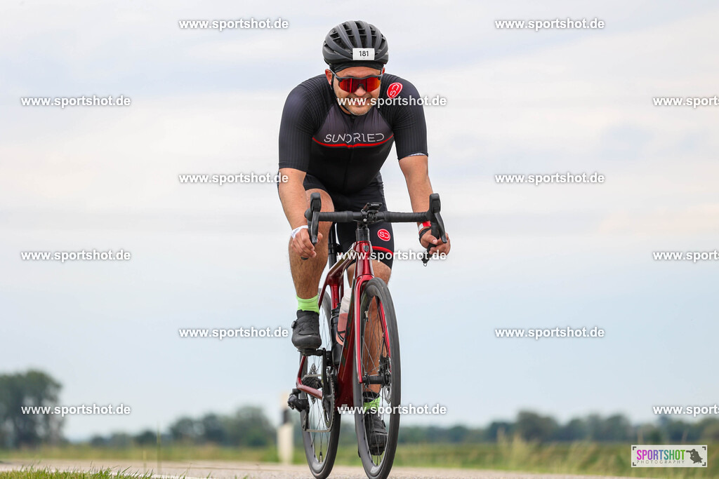 BR8A6835 | Stadttriathlon Erding 2025. #yourpictrs #sportshot_your_pictrs @Sportshotphotography #stadttriathlonerding Copyright: www.sportshot.de