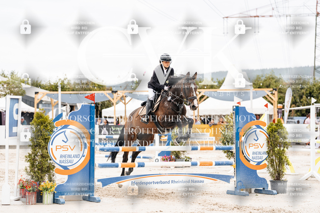 CK906437 | Turnierfotografie Pferdefotografie Trier Rheinland-Pfalz Pferdesport Reitsport Tierfotografie Sportfotografie Pferdevideo Pferdevideografie Equestrianvideography equestrianphotography  - Realisiert mit Pictrs.com