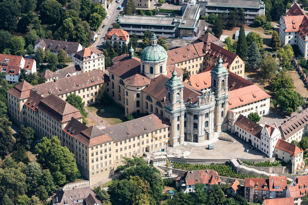 dr__0015958.jpg | WEINGARTEN 03.08.2018 Kirchengebäude Basilika St. Martin in Weingarten im Bundesland Baden-Württemberg, Deutschland. // Church building Basilika St. Martin in Weingarten in the state Baden-Wurttemberg, Germany. Foto: Daniel Reiter