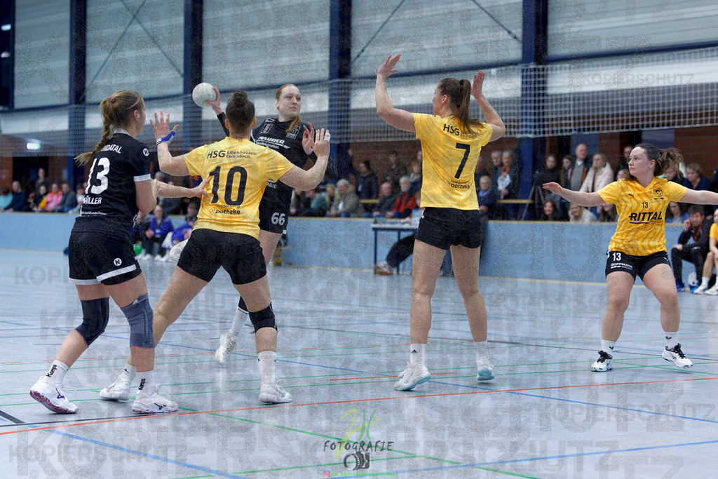 Handball Frauen Oberliga Mitte, HSG Eibelshausen/Ewersbach - HSG Lumdatal | Handball Frauen Oberliga Mitte, HSG Eibelshausen/Ewersbach - HSG Lumdatal am 21.02.2026 in Dietzhölztal-Steinbrücken (Sporthalle am Hammerweiher)Photo © 2026 - Jörg Heinrich - Realisiert mit Pictrs.com