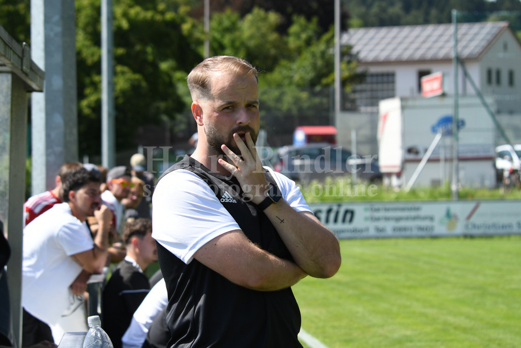 TSV Seebach 2026/27 | Quirin Grabolle (Co-Trainer TSV Seebach) - Realisiert mit Pictrs.com