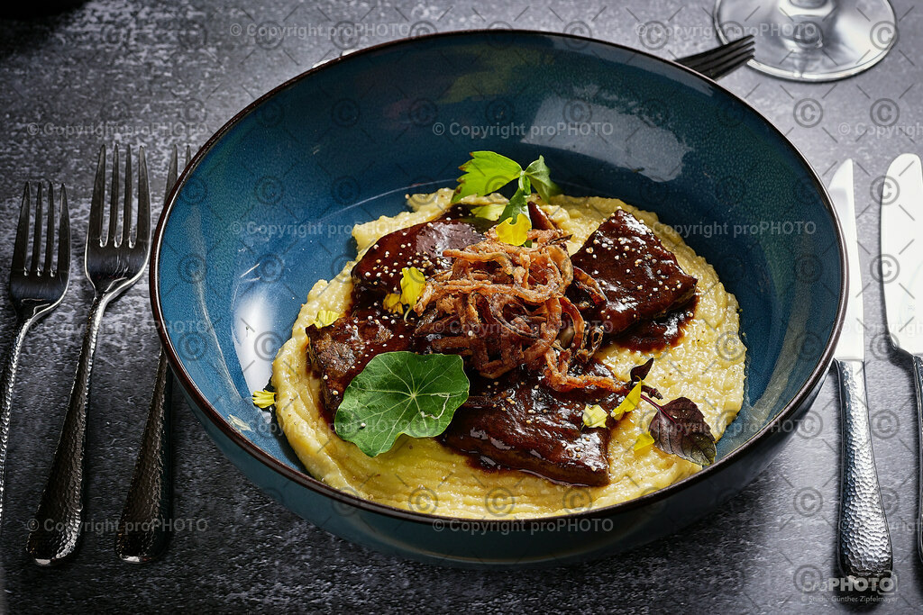 _prophoto202306_Schmauserei_food0267 | proPHOTO - Realisiert mit Pictrs.com