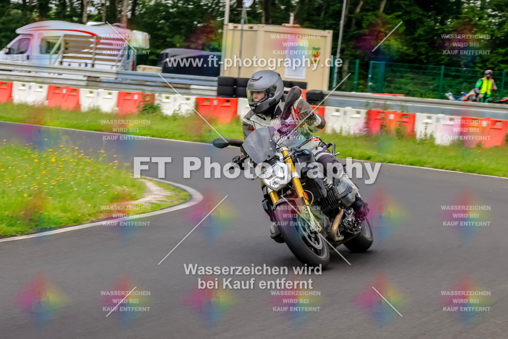 VBK-6474 | Hier findet Ihr Bilder von Touristenfahrten auf der Nürburgring Nordschleife oder von anderen Veranstaltungen die ich besucht habe. Viel Spass beim Durch Schauen 