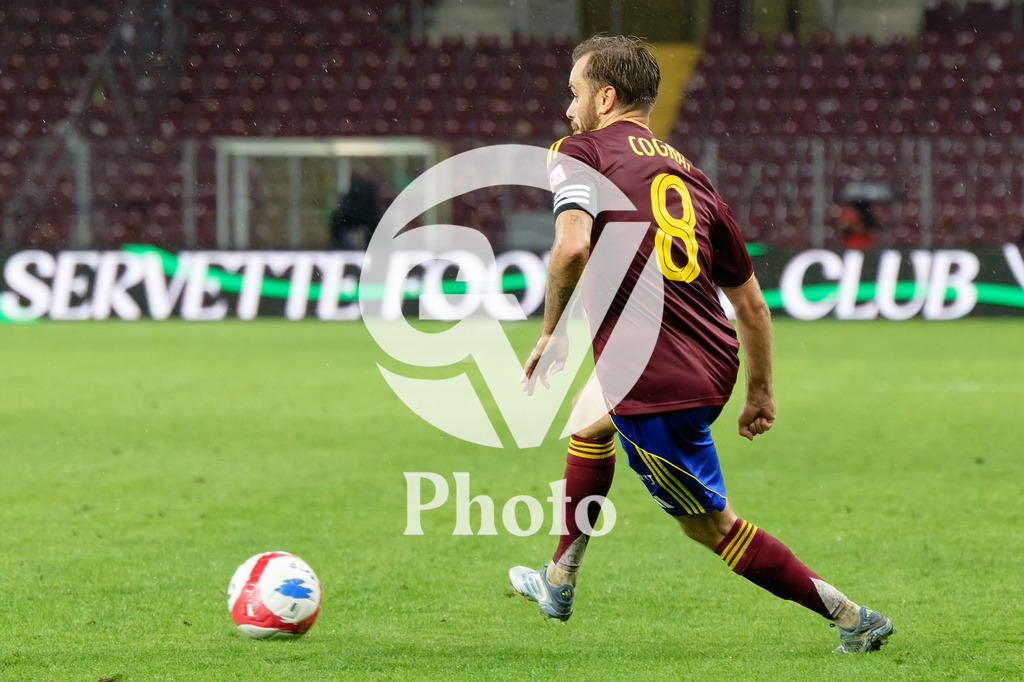 UEFA Conference League Play-offs 2nd leg - Servette FC v FC Shakhtar Donetsk | Timothe Cognat (8 Servette FC) passes the ball  during the UEFA Conference League Play-offs 2nd leg match between Servette FC and FC Shakhtar Donetsk at Stade de Geneve in Geneva, Switzerland