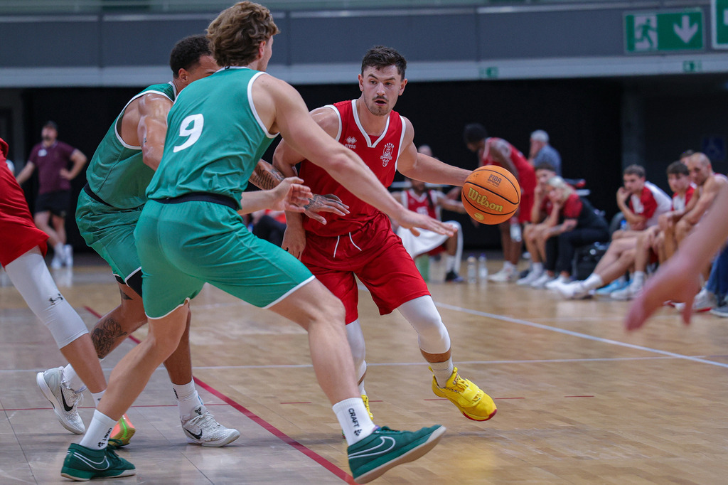 BAYER GIANTS vs VET-CONCEPT Gladiators Trier Test-102 | Fotos von Basketballspielen aus dem Raum NRW fotografiert von Gero Mueller-Laschet und Daniel Schaefer - Realisiert mit Pictrs.com