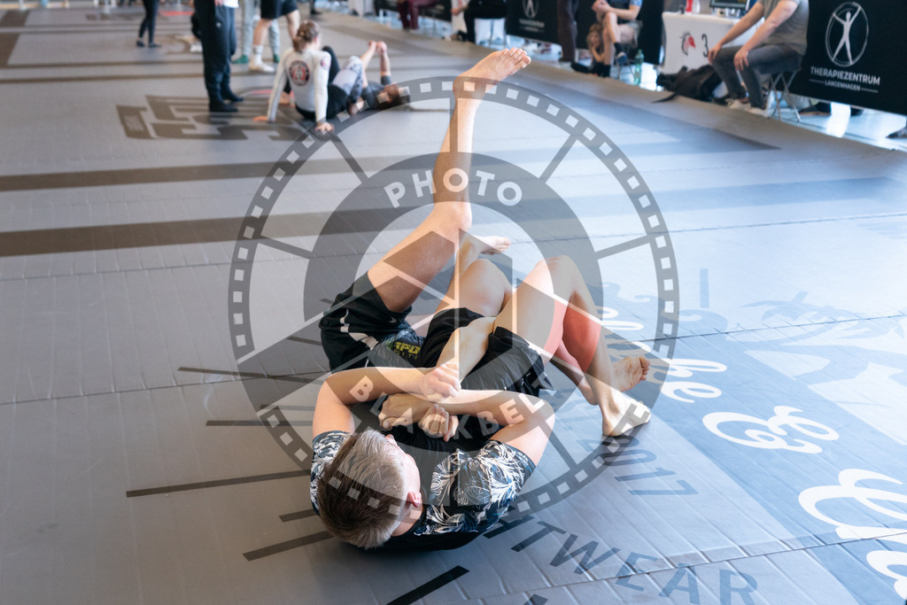 20250329PBB1378 | Fighters compete during the International Luta Livre (ILLCS) Germany IX Spring 2025 Competition spring on March 29, 2025 in Hannover, Germany.© Chiara Dazi