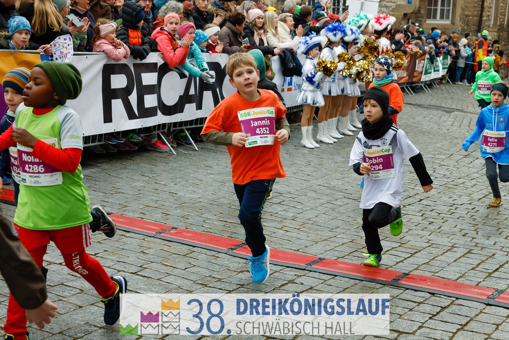 400m AOK Junior Cup | 3 Koenigslauf 2024 400m AOK Junior Cup - Realisiert mit Pictrs.com
