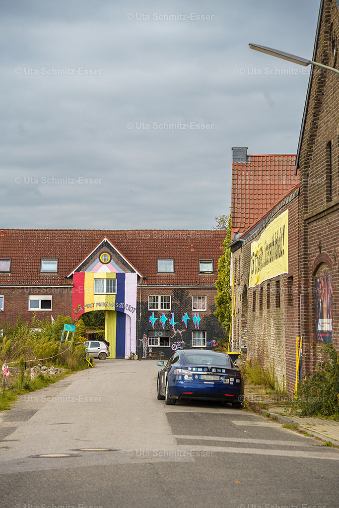 Luetzerath_33 | CEUS Design - Realisiert mit Pictrs.com