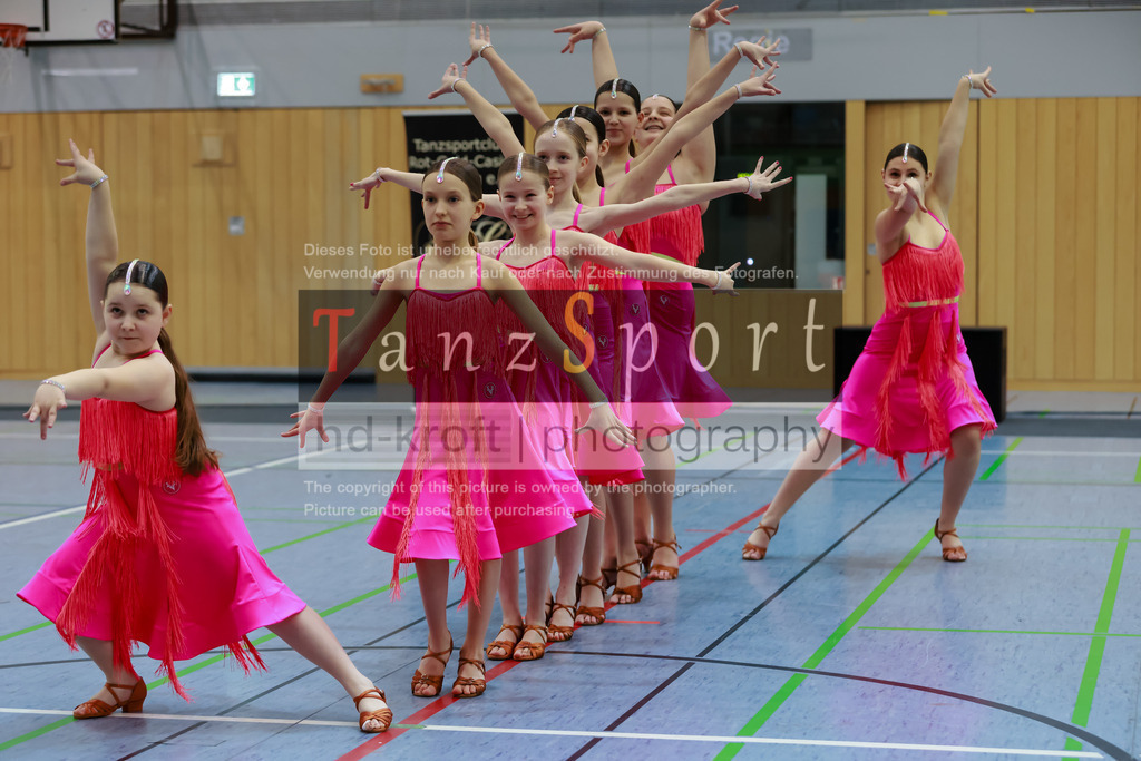 20260307_Solo-Forma_BL2_Nbg09515 | Tanzsportbilder, Standardtanz, Lateintanz, WDSF, DTV, LTVB, dancecomp, goc, hessen tanzt, blaues band der spree, walzer, tango, wiener walzer, slowfox, quickstepp, samba, rumba, cha-cha-cha, paso doble. jive, hd-kroft photography, turniertanzsport