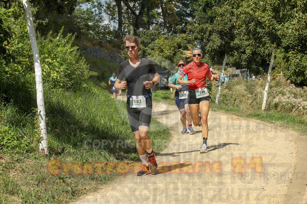 250824_1246_EX1_0465 | Sportfotografie im Rhein-Sieg Kreis, Köln, Bonn, NRW, Rheinland Pfalz, Hessen, etc. Unser Tätigkeitsfeld umfasst den Laufsport vom Volkslauf über den Marathon, Duathlon, Triathon bis zum Ultralauf wie Kölnpfad Ultra oder Schindertrail.