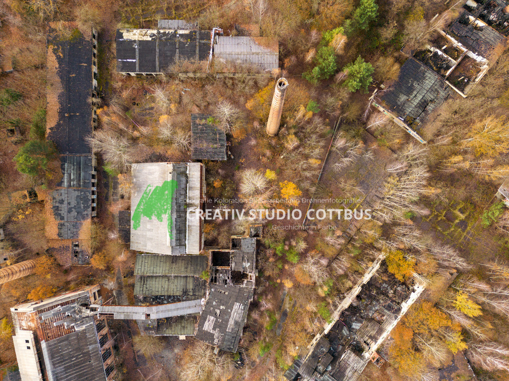 Alt Haidemühl | Haidemühl, niedersorbisch Gózdź, war eine Industriegemeinde rund zehn Kilometer westlich von Spremberg. Bis zum 1. Januar 1964 trug die Gemeinde den Namen Gosda-Haidemühl. Der Ort Haidemühl wurde zwischen 2004 und 2006 für den Braunkohletagebau Welzow-Süd devastiert. - Realisiert mit Pictrs.com