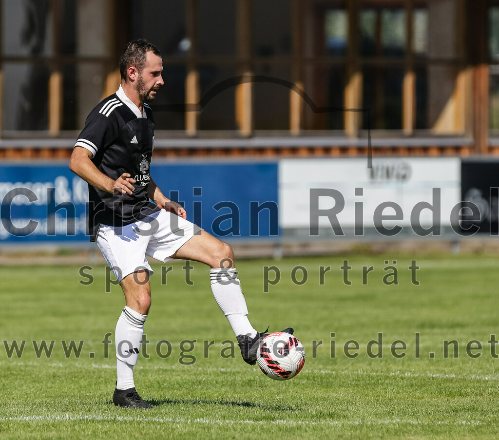 2023-09-10_071_TuS_Oberding_gegen_FC_Hohenpolding | Oberding, Deutschland, 10.09.2023:
Fußball, Kreisklasse 2023 / 2024, 6. Spieltag, TuS Oberding gegen FC Hohenpolding, Endergebnis: 1:1

Foto: Christian Riedel / fotografie-riedel.net