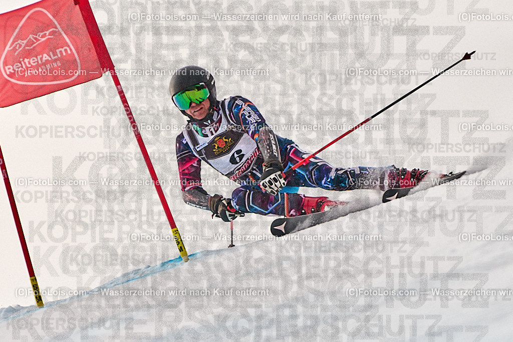 _ALP0323_MASTERS-WM_Reiteralm_A-GS_Webersinke Ralph | FISWORLD CHAMPIONSHIPSMASTERS ALPINE SKIING, 23. – 28. MÄRZ 2026 - REITERALM | STMK | AUT.   Veranstaltet vom Masters-Referat des Deutschen Skiverbandes (DSV). Durchführende Organisation: WSV Pichl-Reiteralm, unterstütutzt von den Bergbahnen REITERALM bei Schladming und SKI AUSTRIA.                            Disziplinen:  Super-G, GiantSlalom, Slalom.                                                 Kategorien:  A (Herrn 30-59 Jahre), B (Herrn ab 60 Jahre), C (Damen 30-59 Jahre), D (Damen ab 60 Jahre).                Rennstrecken:   Gasselhöhe und Muldenliftpiste auf der Reiteralm.