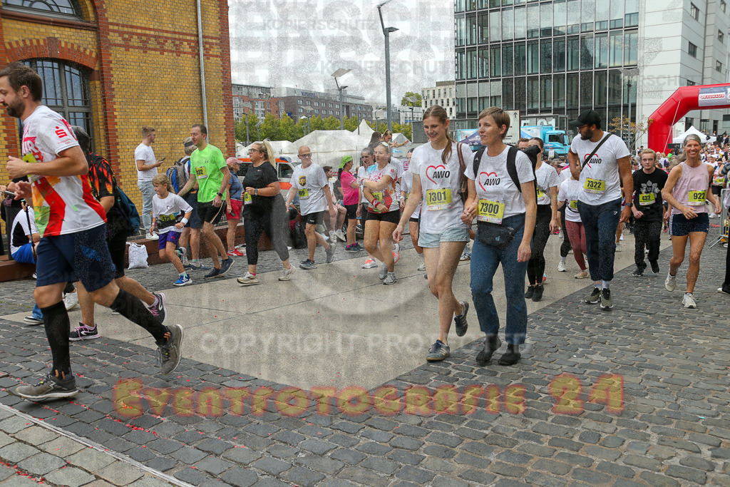 250920_1301_EX1_3832 | Sportfotografie im Rhein-Sieg Kreis, Köln, Bonn, NRW, Rheinland Pfalz, Hessen, etc. Unser Tätigkeitsfeld umfasst den Laufsport vom Volkslauf über den Marathon, Duathlon, Triathon bis zum Ultralauf wie Kölnpfad Ultra oder Schindertrail.