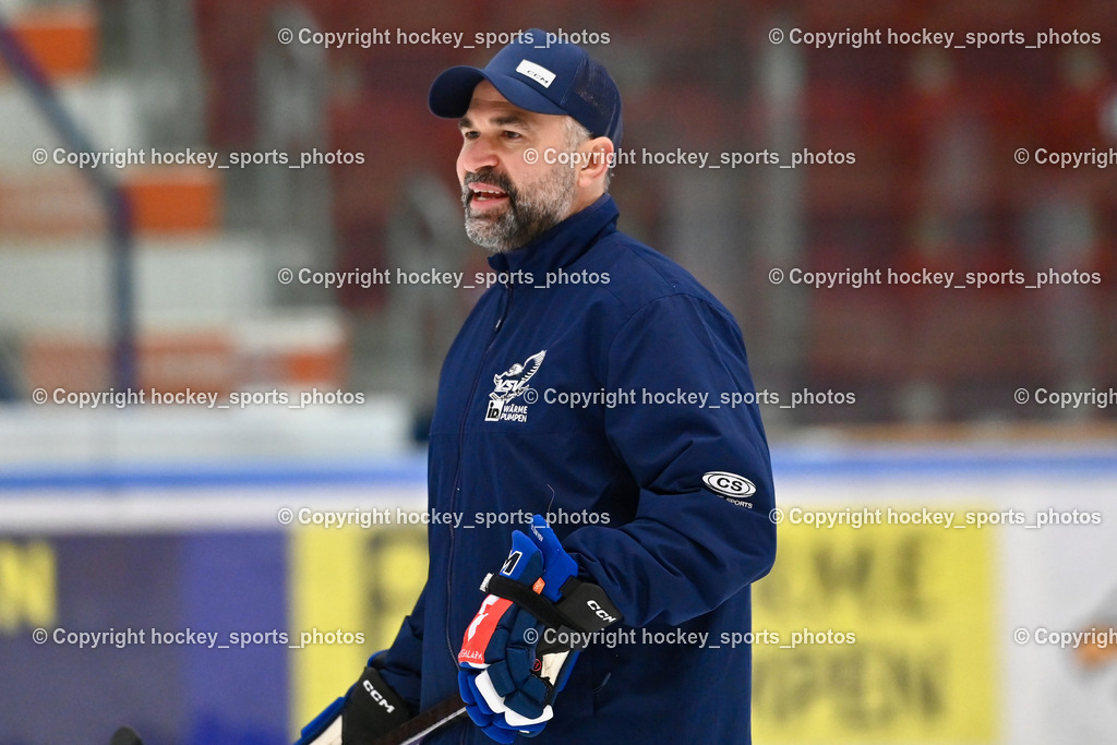 Eistrainig EC VSV mit Headcoach Pierre Allard | Eistrainig EC VSV mit Headcoach Pierre Allard, 1. Eistrainig EC VSV mit Headcoach Pierre Allard am 02.12.2025 in Villach (Stadthalle Villach), Austria, (Photo by Bernd Stefan)