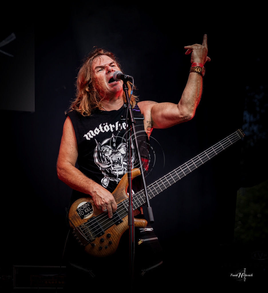 Metal Attack Tribute | Stadtfest Aschaffenburg 30.08.2025 - Realisiert mit Pictrs.com