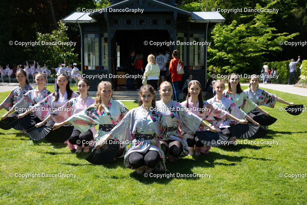 GPHY3939 | DanceGraphy - Realisiert mit Pictrs.com