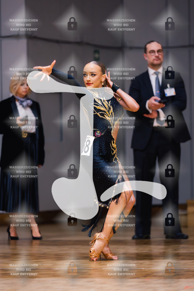 GOC 2025 - WDSF Solo Junior II Latin Female - 2025-08-21-8294 | Webshop for digital downloads and prints of dance sport, event & show photographer Julian Link - Realisiert mit Pictrs.com