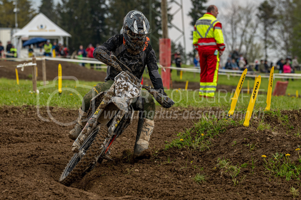 Motocross Schlatt bei Winterthur - 30. April 2022 | Motocross Schlatt bei Winterthur
MC Wila, Schlatt bei Winterthur
Bild: Sportfotografie Markus Aeschimann | www.markus-aeschimann.ch - Realisiert mit Pictrs.com