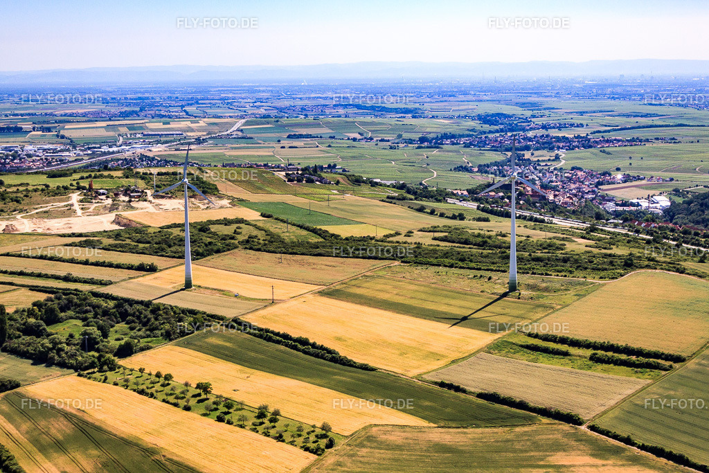 Windpark über Grünstadt | Luftbild: Windpark über Grünstadt in Tiefenthal im Bundesland Rheinland-Pfalz in Deutschland. Foto: IMG_30103.jpg vom 05.07.2010 durch Werner Riehm/FLY-FOTO.de - Realisiert mit Pictrs.com
