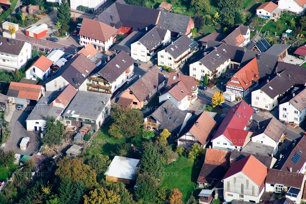 Luftbild: Hauptstr im Ortsteil Urloffen in Appenweier im Bundesland Baden-Württemberg in Deutschland. Foto: IMG_13877.jpg vom 11.10.2008 durch Werner Riehm/FLY-FOTO.de