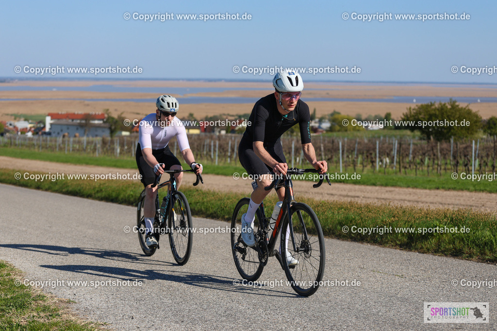 IMG_0136 | @sportshot_your_pictrs #yourpictures#roadtowm2029 #nrm #neusiedlerseeradmarathon #neusiedlersee #neusiedlerseetourismus #burgenland #mörbisch #nrm26 #burgenlandtourismus #voglundco #poweredbyburgenlandtourismus #radsport #rad #marathon #ucigranfondo #visitburgenland #ucigranfondoworldseries