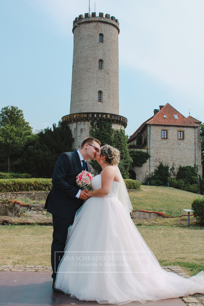 Hochzeit Danica _ Jan 26.08.22-15 | lanaschraderfotografie - Realisiert mit Pictrs.com