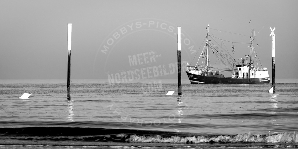 Krabbenkutter am Strand | Nordseefischerei