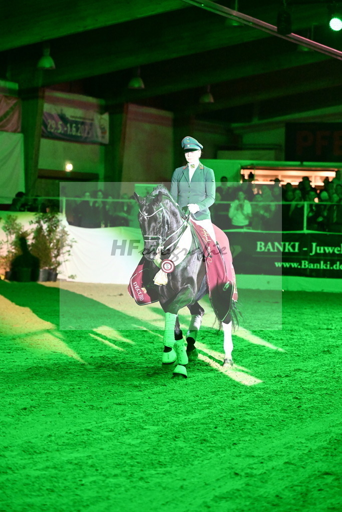 Decurio_Göbel_2255141 | hf-fotografie - Realisiert mit Pictrs.com