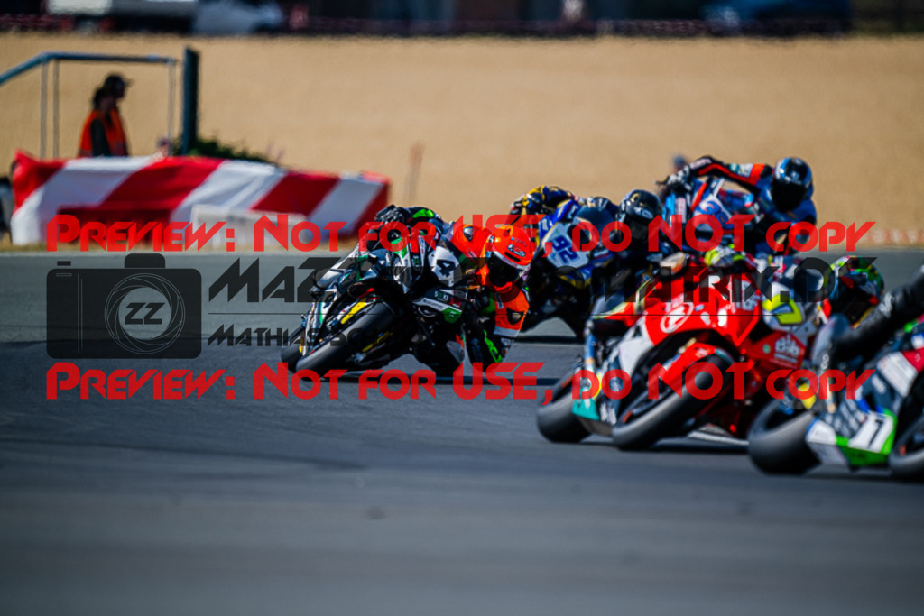 MaZZes_FotoMatrix_220724_0158 | IDM1000