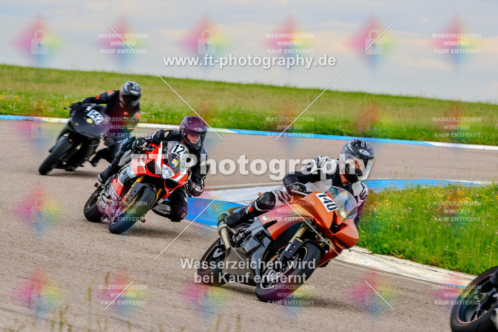 MotoTeam-1716 | Hier findet Ihr Bilder von Touristenfahrten auf der Nürburgring Nordschleife oder von anderen Veranstaltungen die ich besucht habe. Viel Spass beim Durch Schauen 