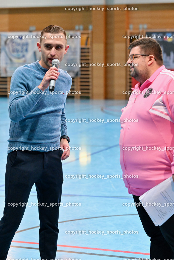 Carinthia Flamengo Futsal Club vs. Futsal Klagenfurt | Landtagsabgeordneter Kärnten Maximilian Rakuscha, ÖFB Funktionär Jürgen Riepl, Carinthia Flamengo Futsal Club vs. Futsal Klagenfurt, Carinthia Flamengo Futsal Club vs. Futsal Klagenfurt am 01.12.2024 in Klagenfurt (Ballspielhalle Viktring), Austria, (Photo by Bernd Stefan)