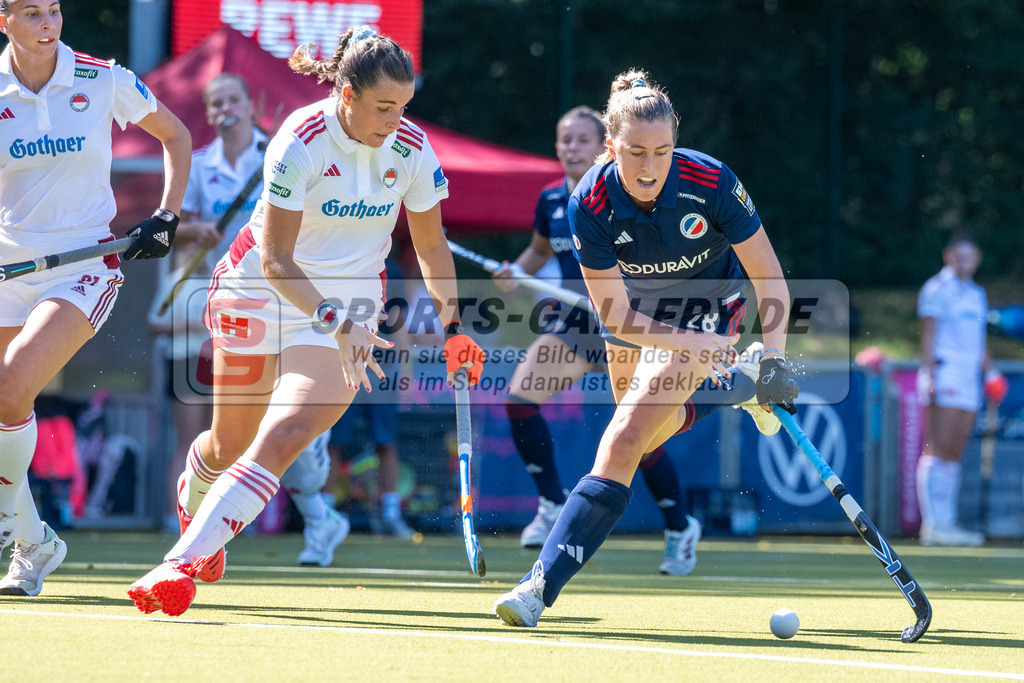 SFE_20230916_0010 | Hockey 1. Bundesliga Damen Rot-Weiss - Mannheimer HC am 16.09.2023 in Köln (KTHC Stadion Rot-Weiss Köln Tennis and Hockey Club), Photo: Stephan Fehrmann 2023 (Sports-Gallery),Charlotte Gerstenhöfer ( Mannheimer HC #28 )
