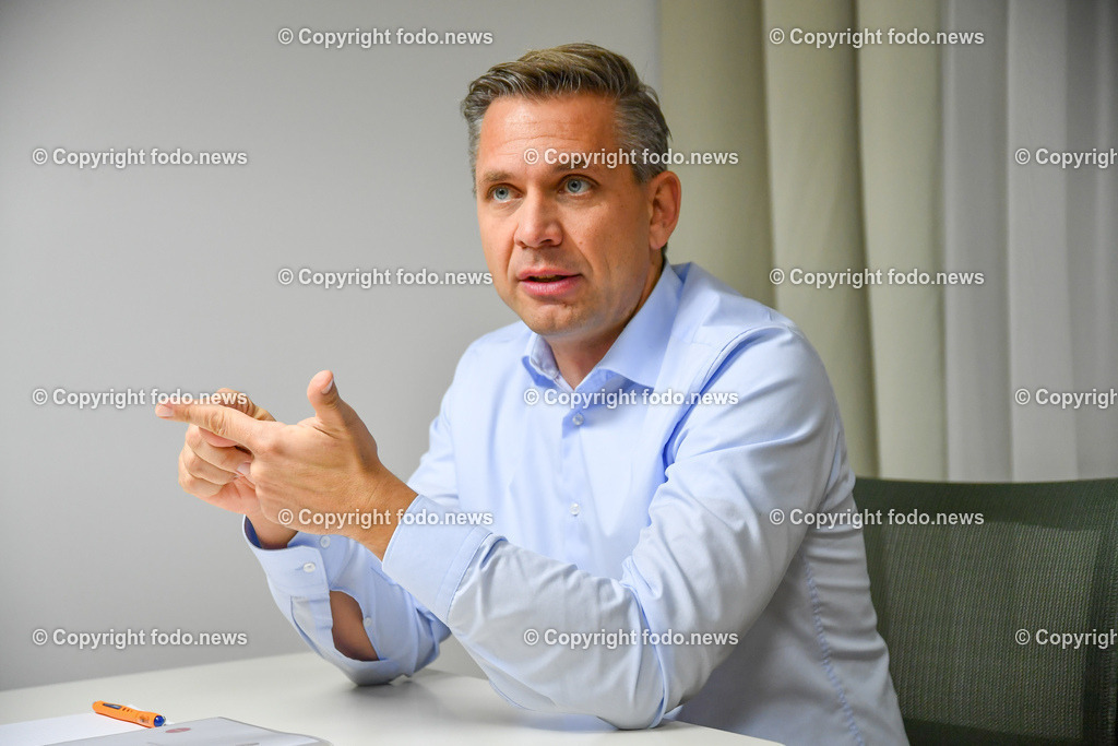 LR Wolfgang Hattmannsdorfer (VP)_ 12.12.2022-23 | 12.12.2022, Linz, AUT, LR Wolfgang Hattmannsdorfer (VP), im Bild LR Wolfgang Hattmannsdorfer (VP)