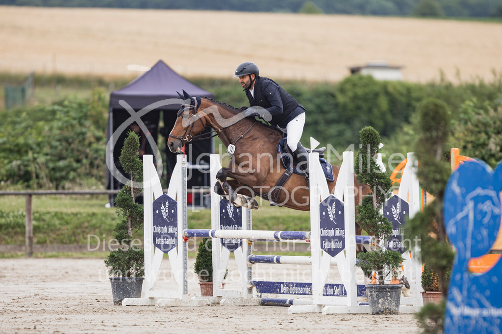 250627_PfSpTa_Stil-A1-195 | Deine schönsten Turniermomente als professionelle Fotos! Entdecke hochwertige Pferdesport-Fotografie im Online-Shop. Jetzt Fotos finden & bestellen!