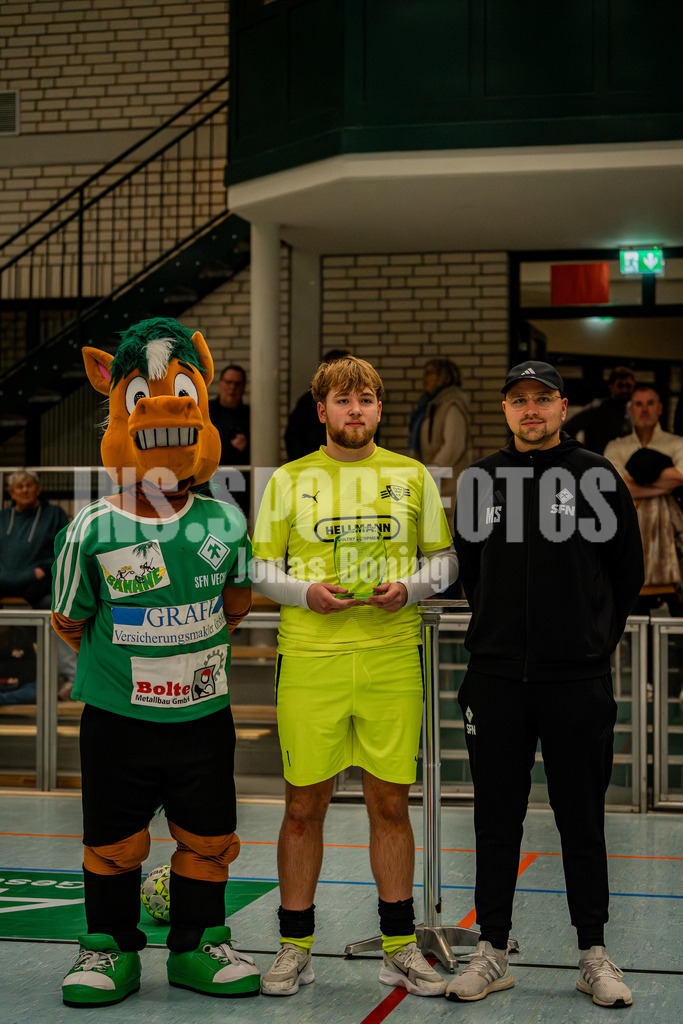 Weihnachtscup Max Sauber X Krisby Kebab-179 | jns.sportfotos - Realisiert mit Pictrs.com