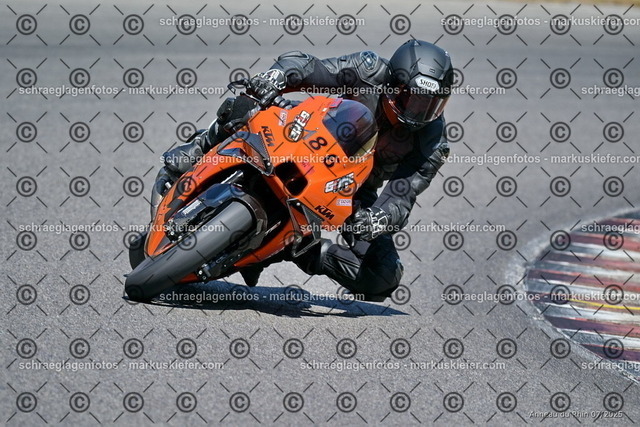 25bt04-0603 | markuskiefer.com - Realisiert mit Pictrs.com