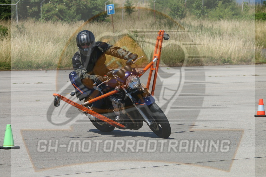 IMG_3014 | gh-motorradtraining-foto.de - Realisiert mit Pictrs.com