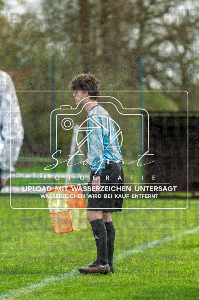 FGFSSCT-1032 | Lasse Stimming (Schiedsrichterassistent) beim Herren Kreisliga HK Spiel zwischen FG Fulde-Stellichte und SC Tewel im Lehrdestadion, Stellichte (Simon Paul Stopat) - Realisiert mit Pictrs.com