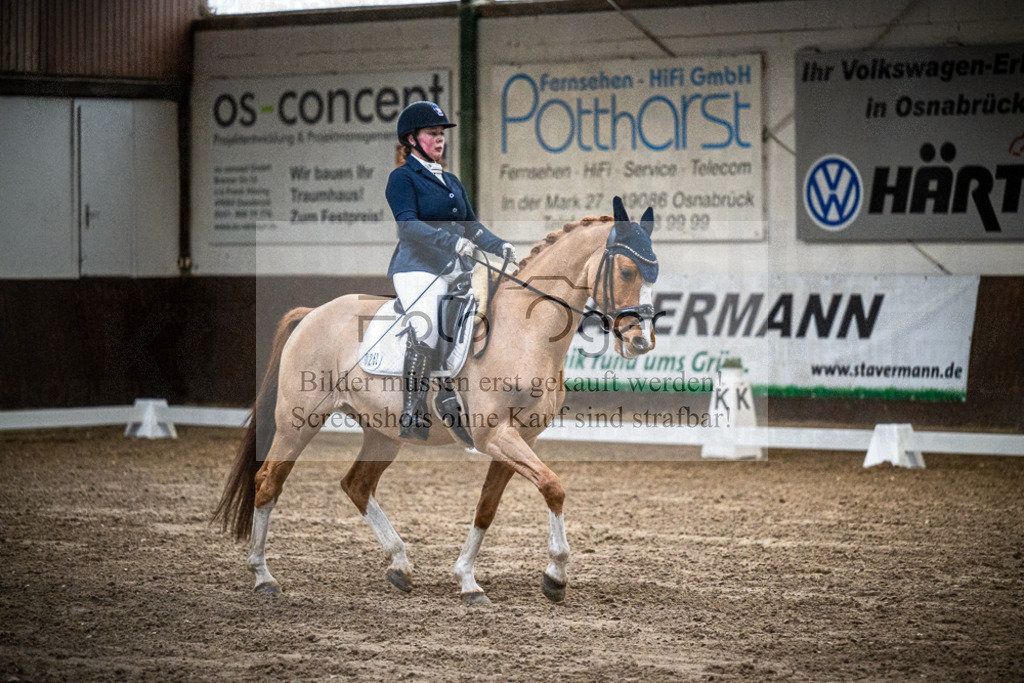 DOS_1529 | Entdecke hochwertige Reitturnierfotos von Foto Oger. Professionell, emotional und authentisch – jetzt Lieblingsmomente im Shop bestellen.Deutschlandweite Turnierfotografie. - Realisiert mit Pictrs.com