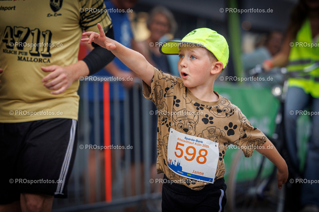 Sparda-Bank Altstadtlauf Köln; Köln, 15.08.2025 | Impressionen vom Sparda-Bank Altstadtlauf Köln am 15.08.2025 in Köln (Nordrhein-Westfalen). 