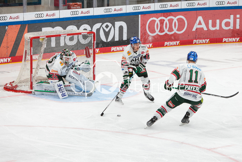 ERC Ingolstadt - Augsburger Panther  | Markus Keller (aEV #35), Mirko Sacher (AEV #12) und Adam PAYERL (AEV #11)