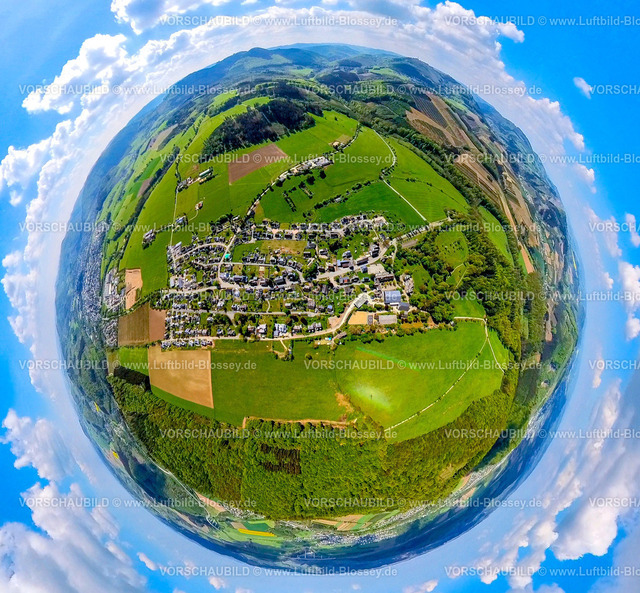 Olsberg240590419Gevelinghausen | Luftbild, Wohngebiet Ortsansicht Ortsteil Gevelinghausen, umgeben von Wiesen und Feldern, Erdkugel, Fisheye Aufnahme, Fischaugen Aufnahme, 360 Grad Aufnahme, tiny world, little planet, fisheye Bild, Gevelinghausen, Olsberg, Sauerland, Nordrhein-Westfalen, Deutschland
