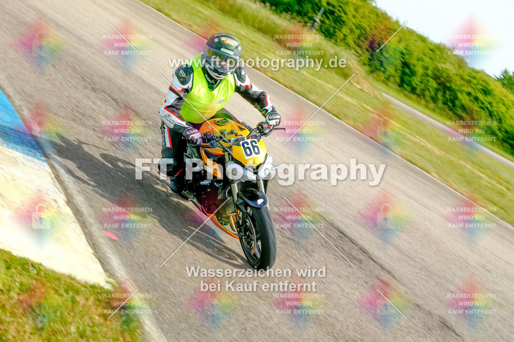 _MOT1190 | Hier findet Ihr Bilder von Touristenfahrten auf der Nürburgring Nordschleife oder von anderen Veranstaltungen die ich besucht habe. Viel Spass beim Durch Schauen 