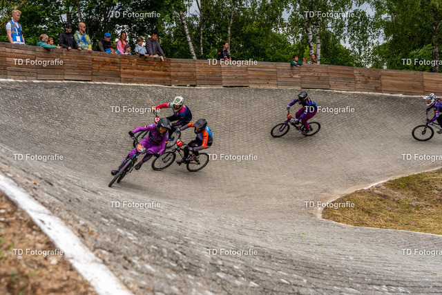 BayBMX2026-05422 | Fotogalerie von Thomas Dettweiler mit Eventbildern und lizenzfreien Fotos. Perfekt als Wandbild, für Büro, Website oder private Nutzung. - Realisiert mit Pictrs.com