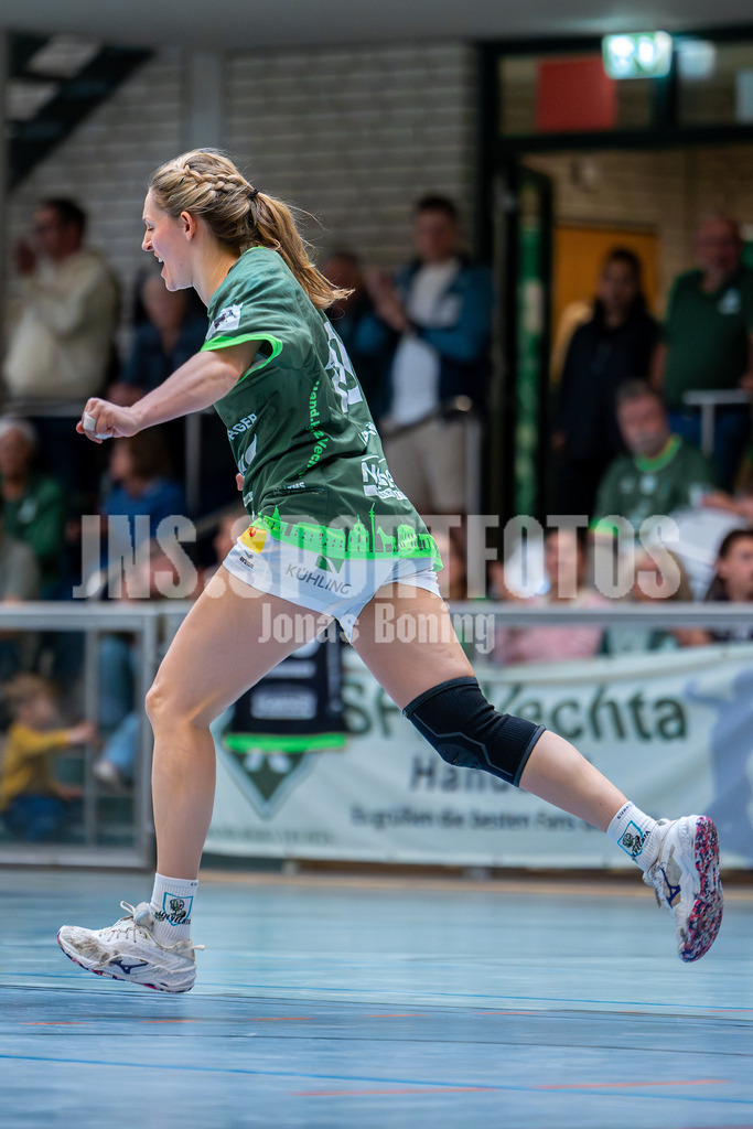 Handball I Damen I Saison 2025-2026 I 3. Liga Nord I SFN Vechta Guardians - Frankfurter HC I 03789 | jns.sportfotos - Realisiert mit Pictrs.com