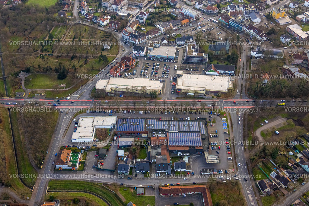 Hamm241201175 | Luftbild, Einkaufszentrum Dortmunder Straße mit DM, Rewe, Aldi und Edeka Supermarkt, evang. Sankt-Viktor-Kirche, Baustelle mit Neubau, Herringen Markt und Zentrum, Stadtbezirk Herringen, Hamm, Ruhrgebiet, Nordrhein-Westfalen, Deutschland