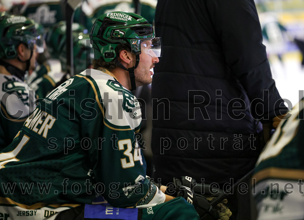 2026-01-06_056_TSV_Erding_gegen_EV_Lindau_Islanders | Erding, Deutschland, 06.01.2026:Eishockey, Oberliga Süd 2025 / 2026, 35. Spieltag, TSV Erding gegen EV Lindau Islanders, Endergebnis: 2:5Bastian Cramer (Erding Gladiators, #34)Foto: Christian Riedel / fotografie-riedel.net