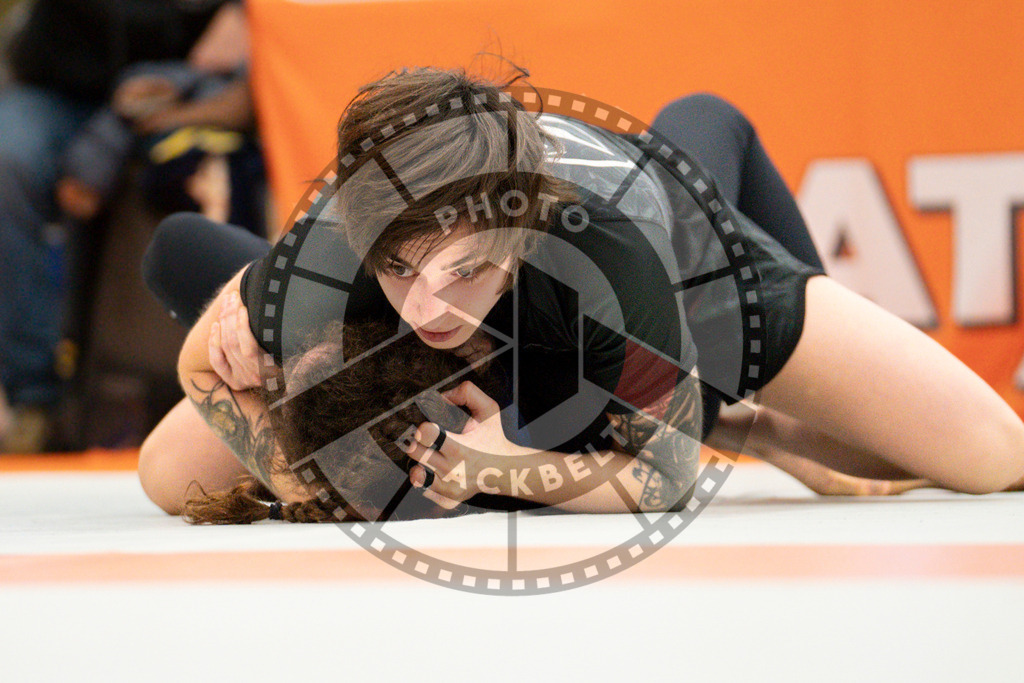 20231125PBB6739 | Fighters compete during the Grappling Industries Jiu-jitsu Championship in Berlin, Germany, on November 25, 2023.